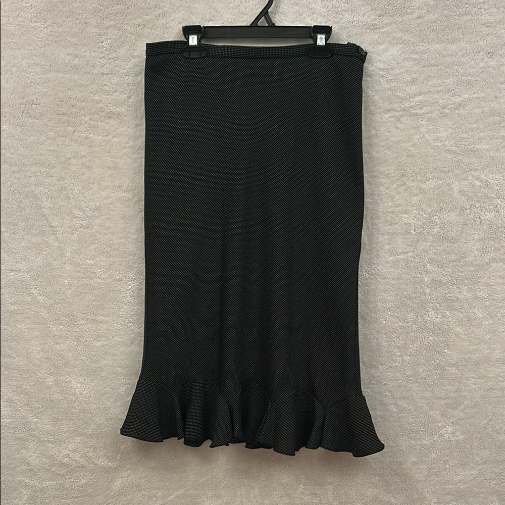 Elegant Black Ruffle Hem Skirt